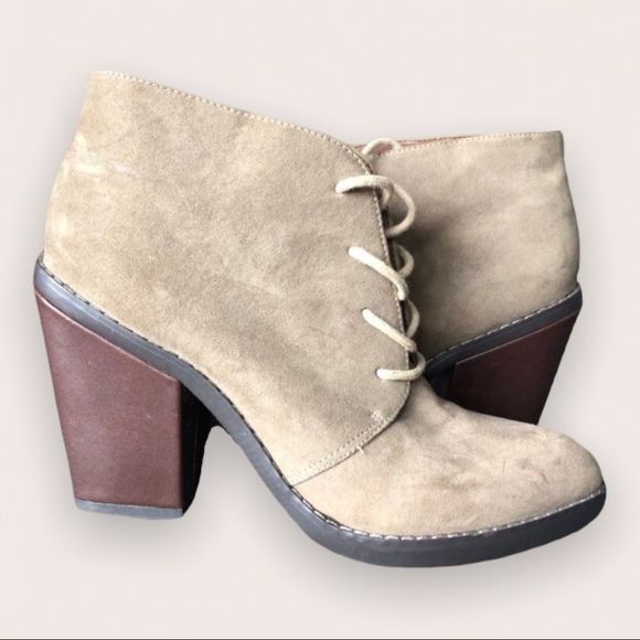 ⚜️ Steve Madden Jaysoni Chunky Heel Ankle Booties ⚜️ - Picture 2 of 10